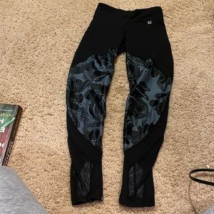 IB Xs womens leggings